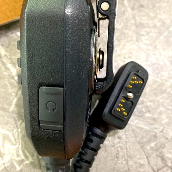 Hytera Remote Speaker Microphone EUC Tactical Emergency - Picture 7 of 12